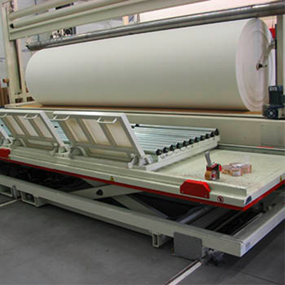 Decorative nonwovens textiles for visible applications